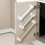 2 Stück an der Wand montierter Müllbeutelhalter – selbstklebender Mehrzweckspender für Küche und Badezimmer, platzsparender Organizer 3