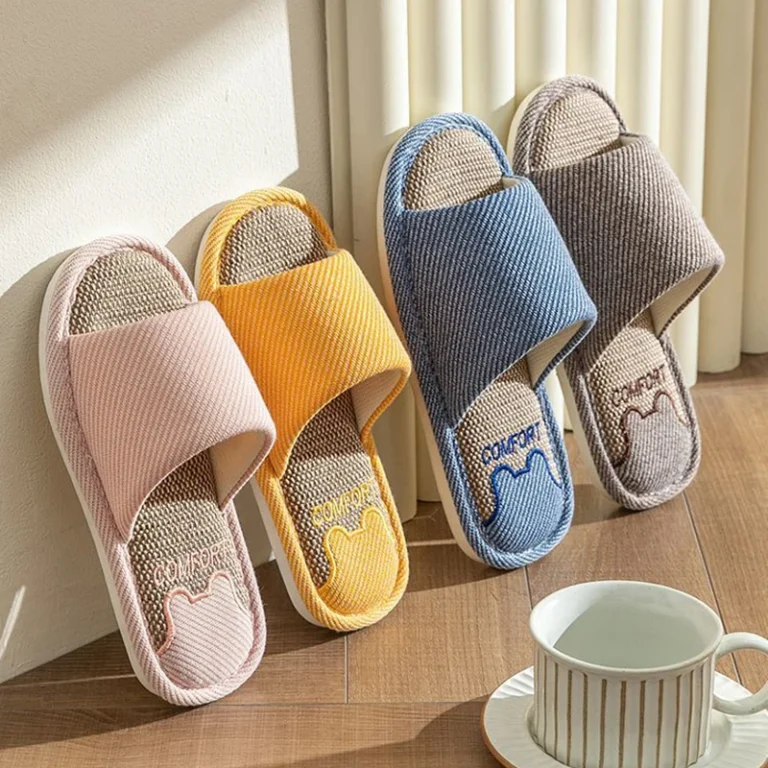 Frauen Leinen Hausschuhe Vier Jahreszeiten Frauen Indoor Sandalen Erwachsene Cartoon Rutschen Paare Offene atmungsaktive Hause Schuhe