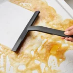 1 Stück multifunktionaler Hand-Abzieher aus Kunststoff, Glasreiniger, Fensterwischer, geeignet für die Reinigung von Türen, Fenstern, Autoglas, Badezimmern, Toiletten und Böden, langlebiges Wasserentfernungsgerät 4