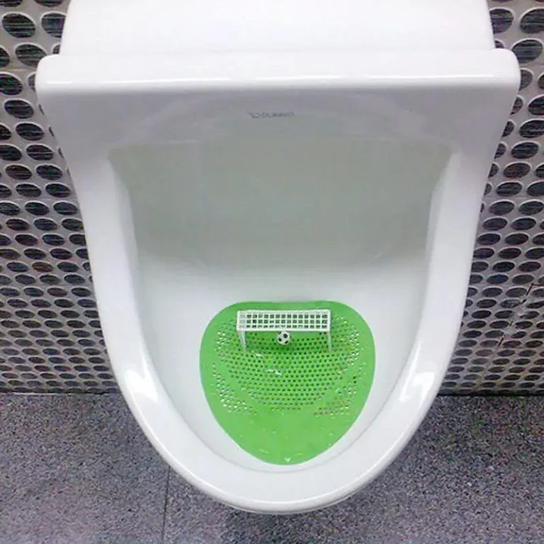 Fußball Ziel Urinal Männlichen Toilette Deodorant Aromatischen Sauber Pad Männer Urinal Desodorisant Maison Wc Duftenden Reinigung Tabletten