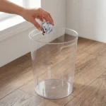 Papierkorb 888 Transparent aus PET | Moderner Mülleimer für Büro, Bad & Kinderzimmer | Schmaler Abfallbehälter mit ergonomischen Griffmulden 27 cm Höhe | 8 Liter (Smoke) 3
