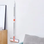 2-in-1 Fensterabzieher mit Verlängerungsstange, Teleskop-Fensterreinigungsgerät 180 ° Verstellbarer Kopf, Glasreinigungswerkzeug 6