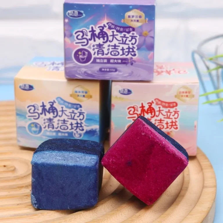 Toiletten-Reinigungstabletten Mini Magic Cube WC-Reiniger Geruchsentferner Urinflecken Gelber Schmutz Reinigungsblöcke 2