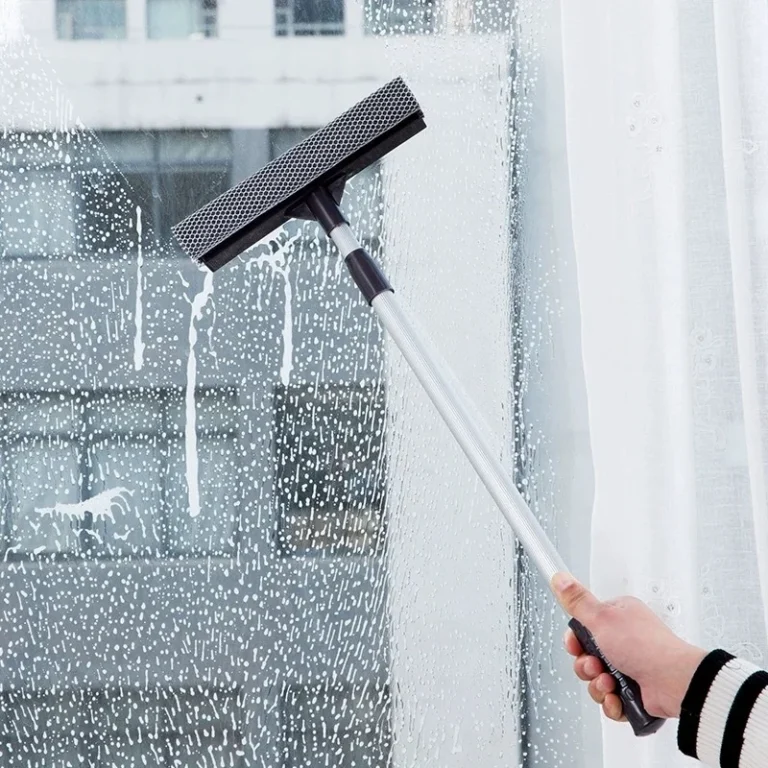 Fensterreinigungsbürste Badezimmerspiegel-Glaswischer Auto-Reinigungswerkzeug Schiebetür-Duschglas-Reiniger mit Verstellbarem Langem Griff 2