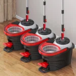 4-teiliges Set, bestehend aus einem Wischmopp mit Selbstauswringungsfunktion und einem ausziehbaren Griff; ein fußbetätigtes Bodenreinigungswerkzeug. 4