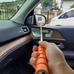 Teleskopischer Mini-Wischer mit Rutschfestem Schaumstoffgriff, Ausziehbarer Auto-Glasreiniger, Tragbares Auto-Fenster-Windschutzscheiben-Reinigungswerkzeug 2